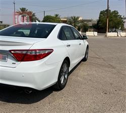 تۆیۆتا کامری